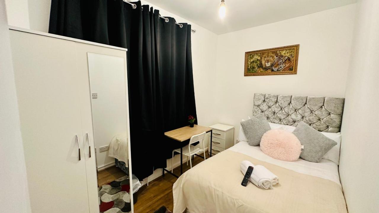 לונדון City Lodge Excel מראה חיצוני תמונה