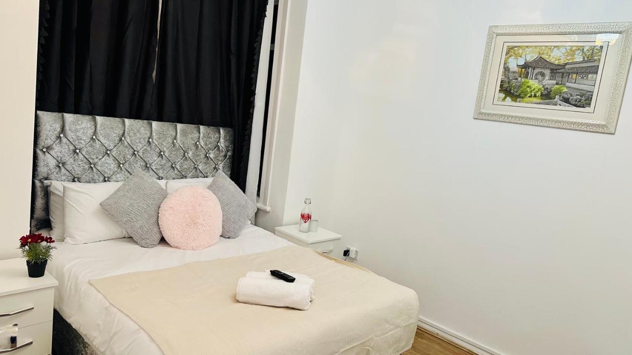 לונדון City Lodge Excel מראה חיצוני תמונה