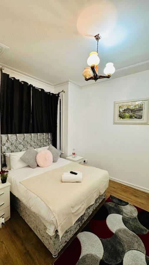 לונדון City Lodge Excel מראה חיצוני תמונה