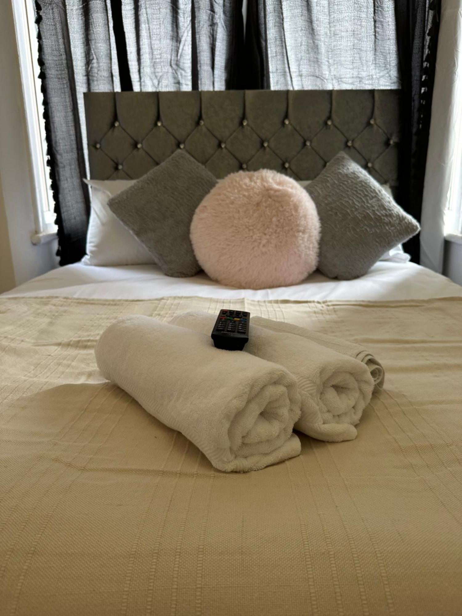 לונדון City Lodge Excel מראה חיצוני תמונה