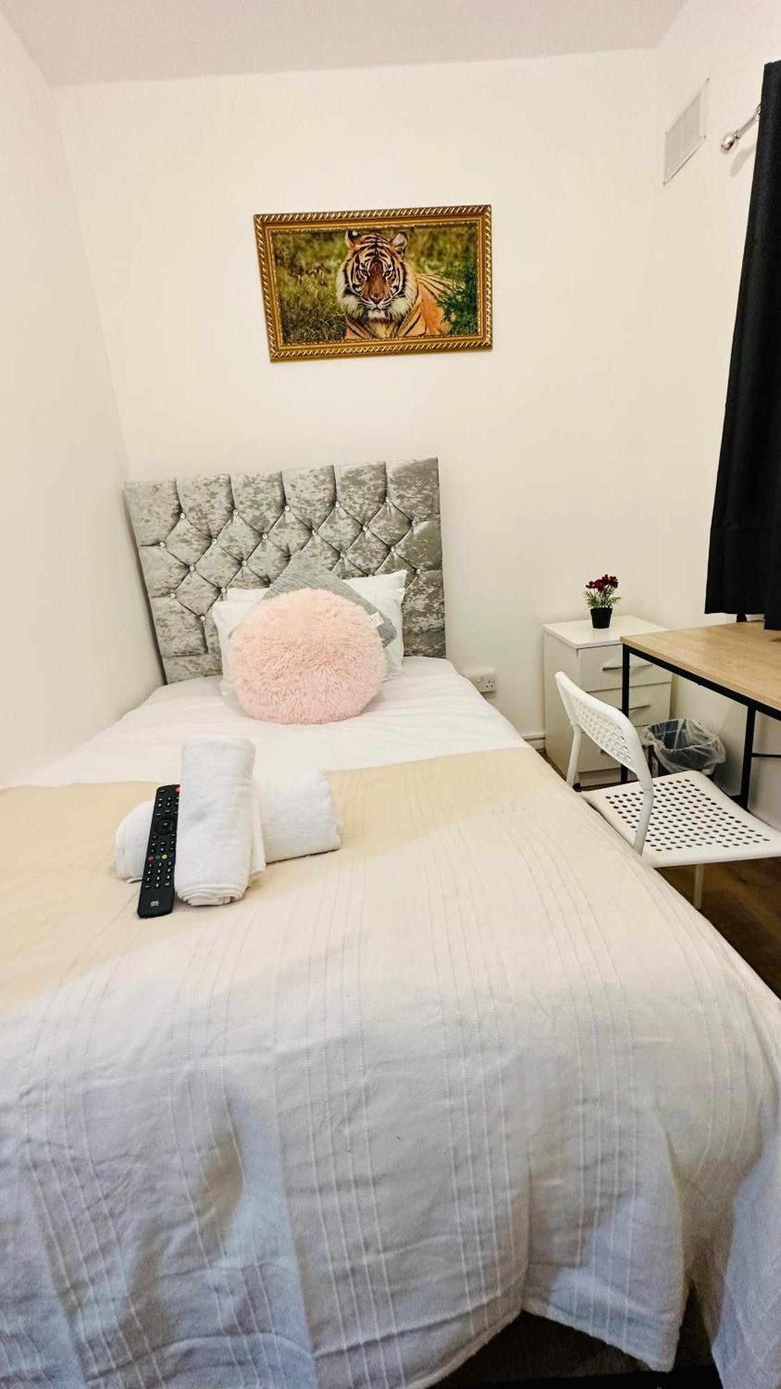 לונדון City Lodge Excel מראה חיצוני תמונה